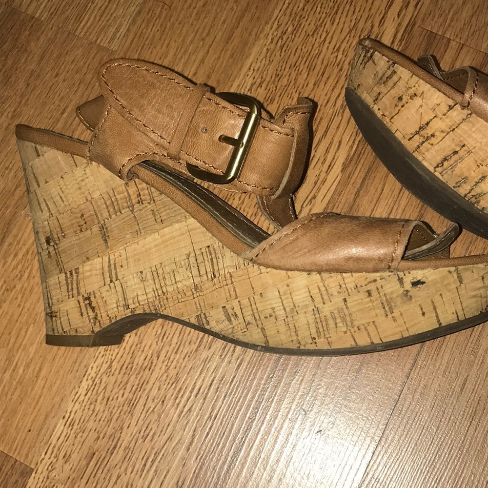 Wedges - Picture 2 of 8